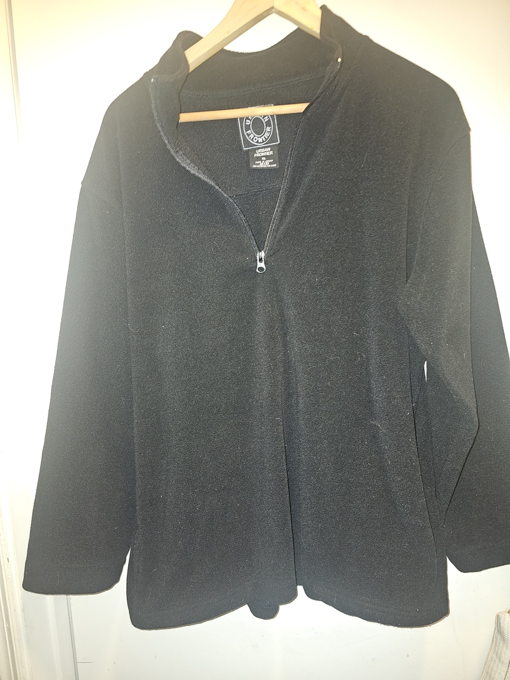 Urban Frontier Quarter Zip Fleece Pullover Men's XL Black EUC